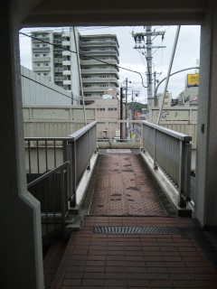 �J������